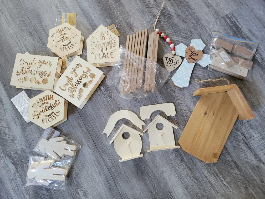 Wooden Craft Lot thumbnail