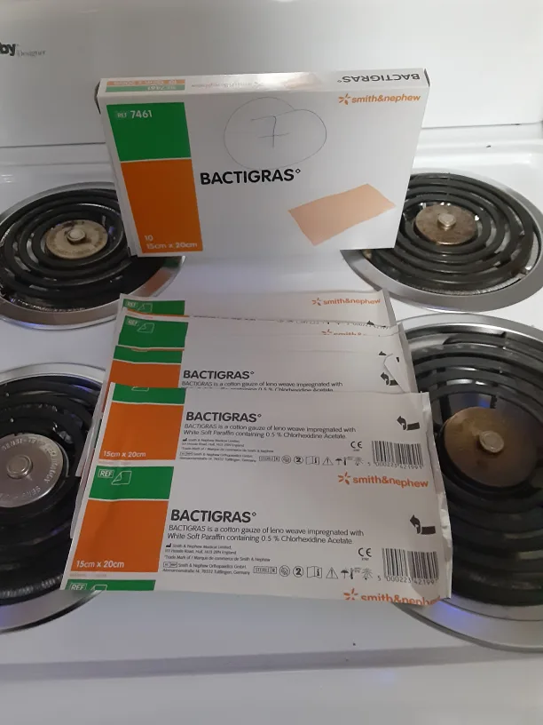 Bactigras Gauze Dressing 15cm x 20cm thumbnail