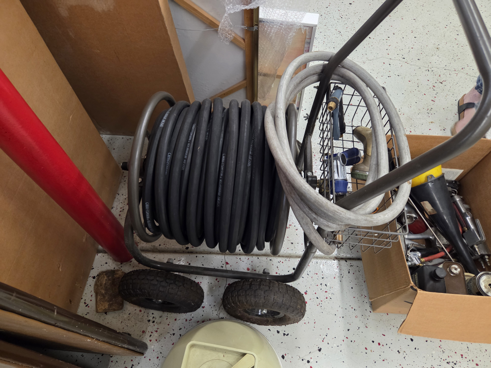 Hose Reel Cart with Hose 250 feet