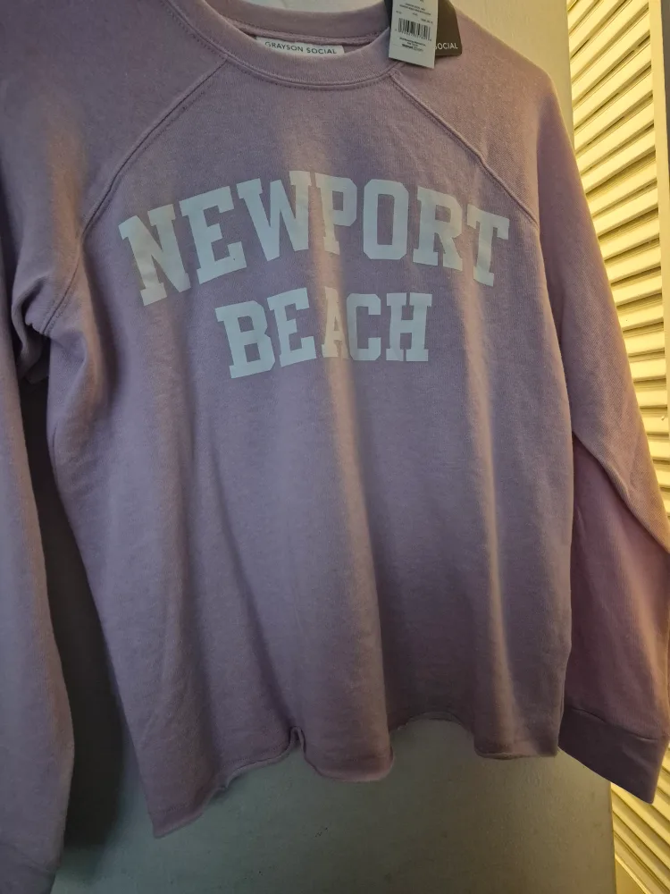 Newport Beach Sweatshirt❤️ thumbnail