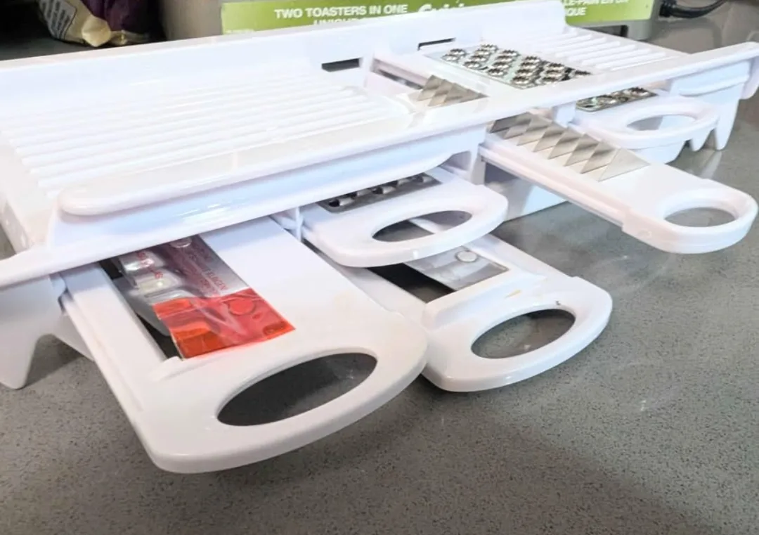 Julienne Veggie Slicer - Mandolin image indicator(4)