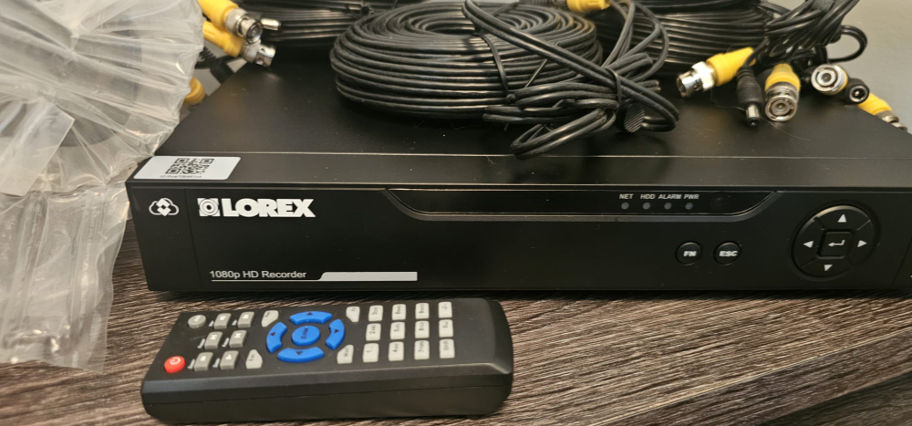 Lorex True High Definition 1080p Security Camera System - photo 2