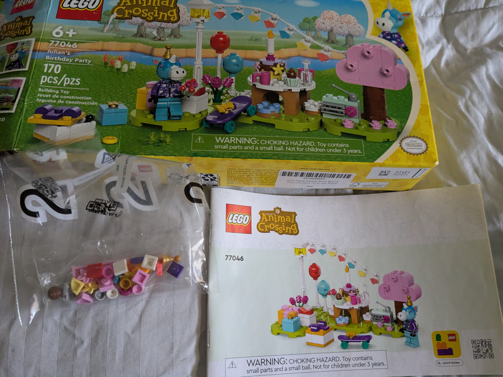 LEGO Animal Crossing Julian's Birthday Party Set 77046 - photo 3