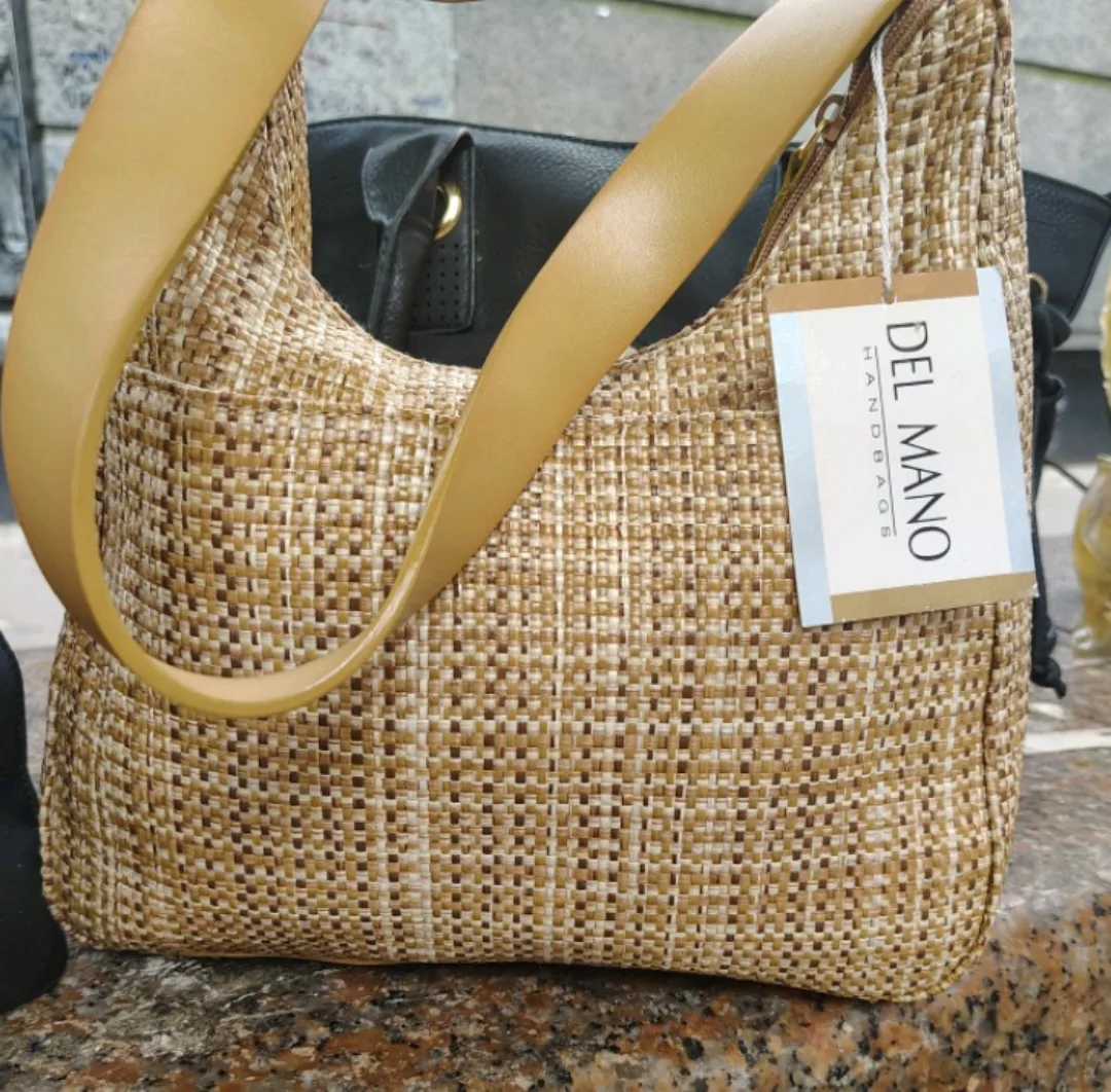 women bag thumbnail
