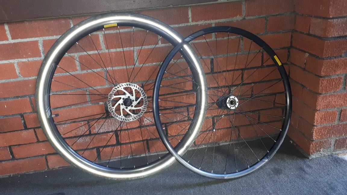 Mavic 29" Bicycle Wheelset image indicator(2)