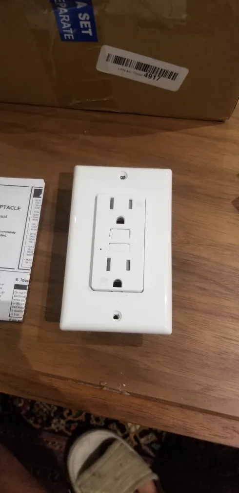 New UNIELE Electrical GFCI Outlet thumbnail