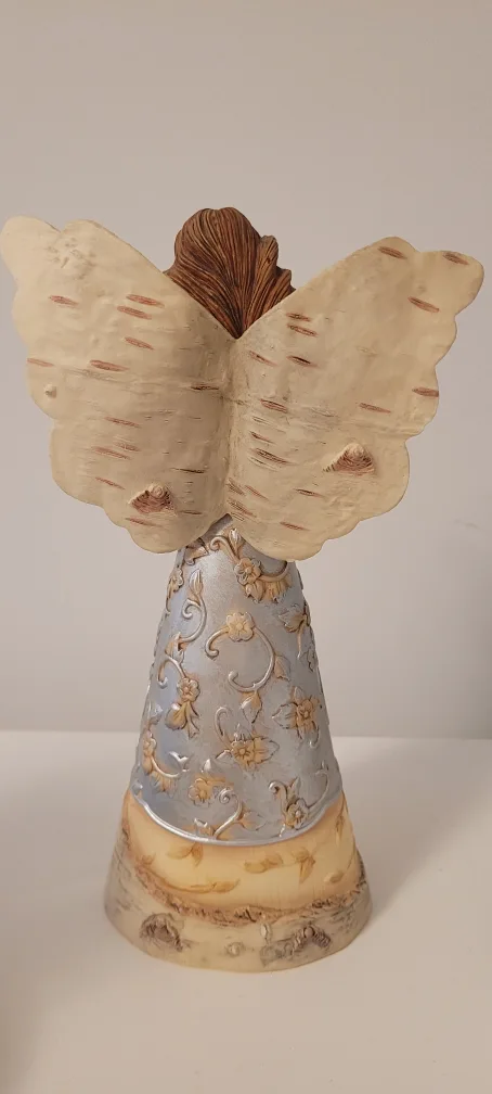 Angel Figurine - Friends are a Lifelong Treasure 🇨🇦🍁 image indicator(3)