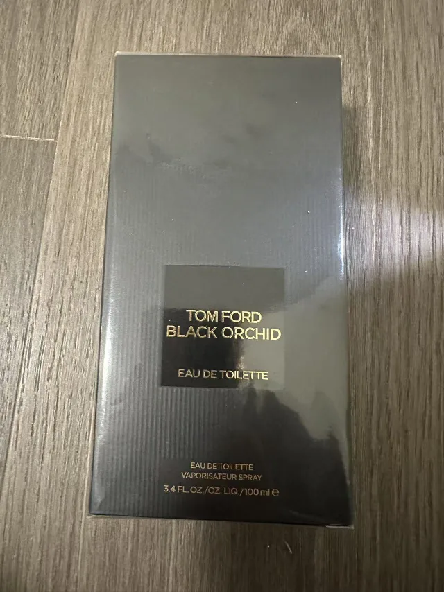 Tom Ford Black Orchid Eau de Toilette 100ml from Shoppers thumbnail