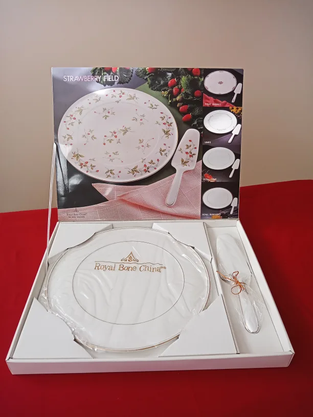 Royal Bone China Cake Plate Set - New thumbnail