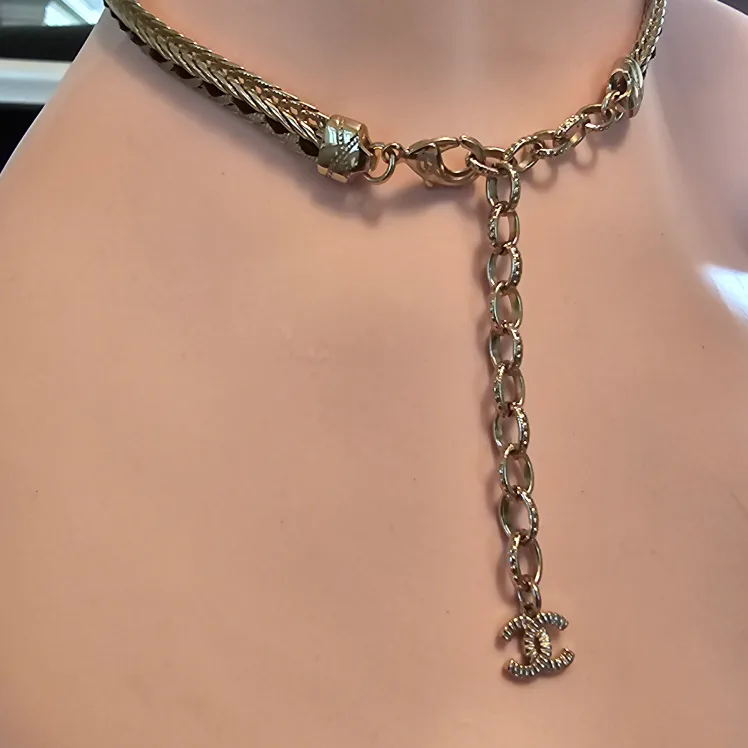 Chanel Gold-Tone Braided Chain Necklace image indicator(3)