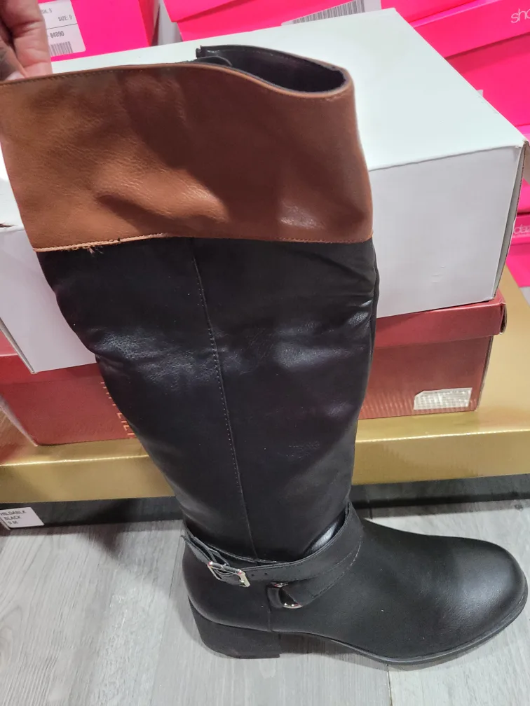 ShoeDazzle Black & Brown Knee High Boots - Size 9 thumbnail