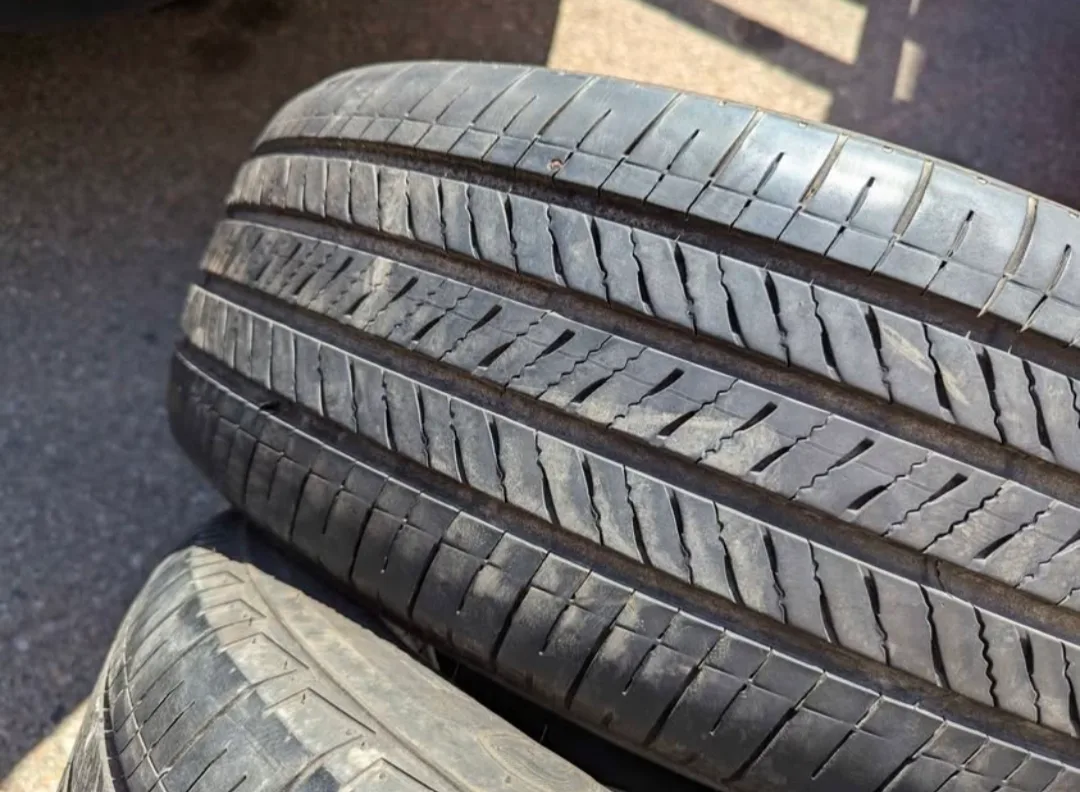 Firestone P235/65R17 Tires - Set of 4 thumbnail
