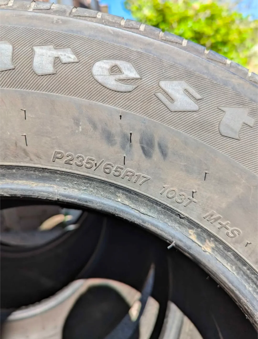 Firestone P235/65R17 Tires - Set of 4 image indicator(4)