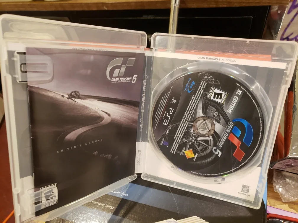 Video Game Lot - PS3, NES, Marvel Action Figures image indicator(5)