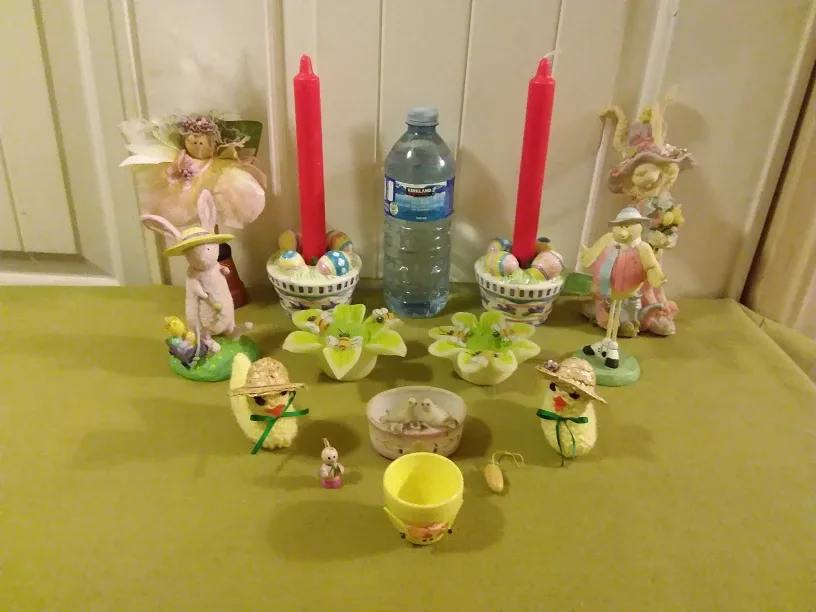 Decorative Figurines (14) 🆕  🇨🇦 thumbnail
