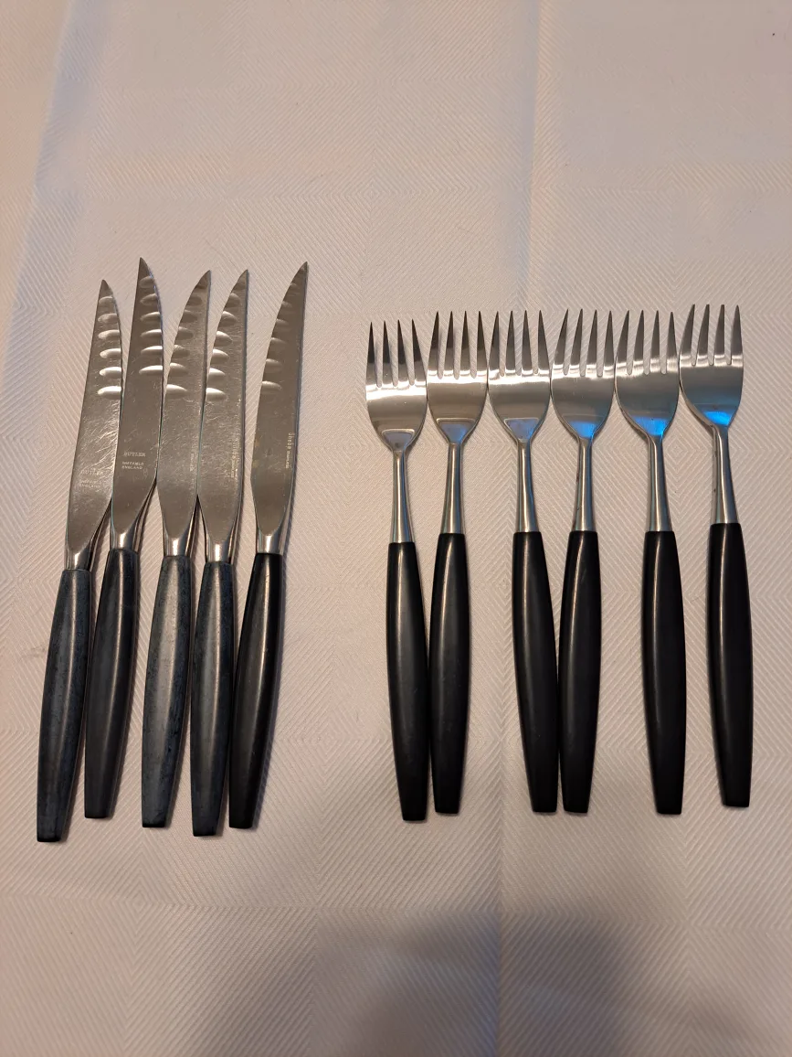 Butler England Stainless Steel Cutlery Set thumbnail