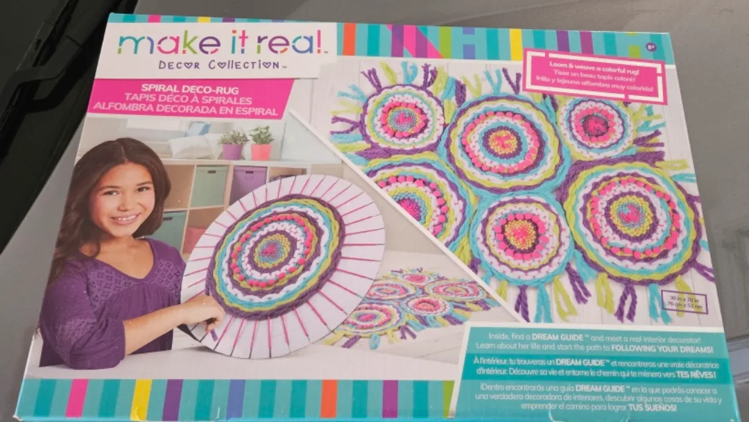Make It Real Spiral Deco-Rug Kit - New! thumbnail