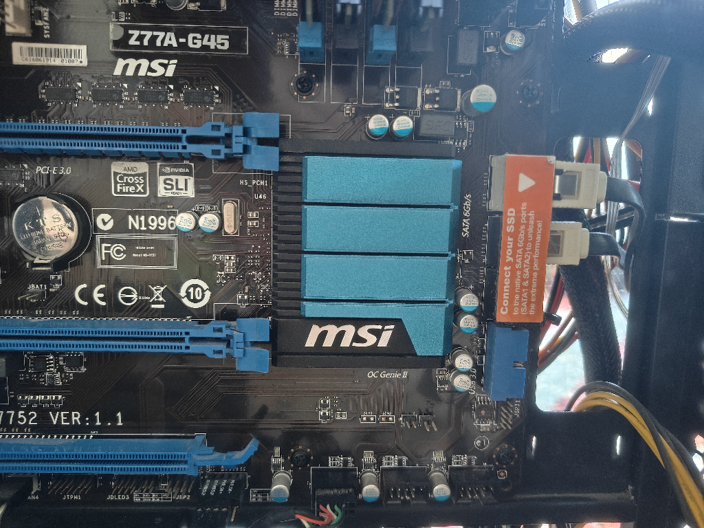 PC case with parts - photo 3