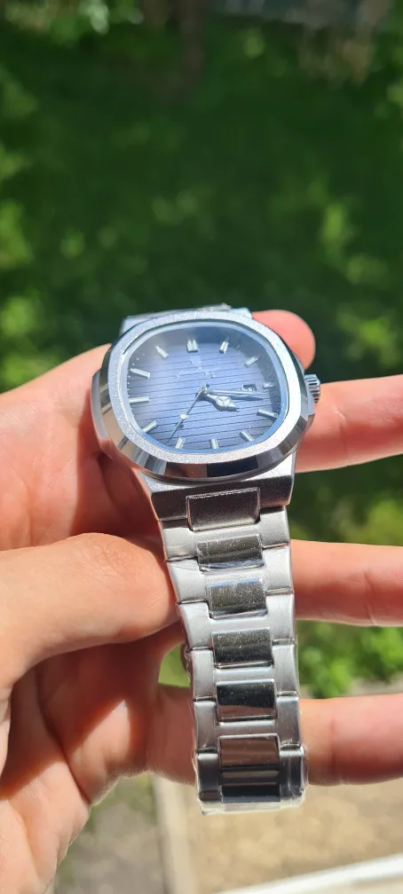 Poedagar Brand New Luxurious Watch thumbnail