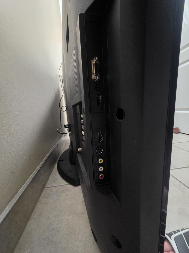 Sony BRAVIA KDL-46S5100 46" LCD TV - photo 4