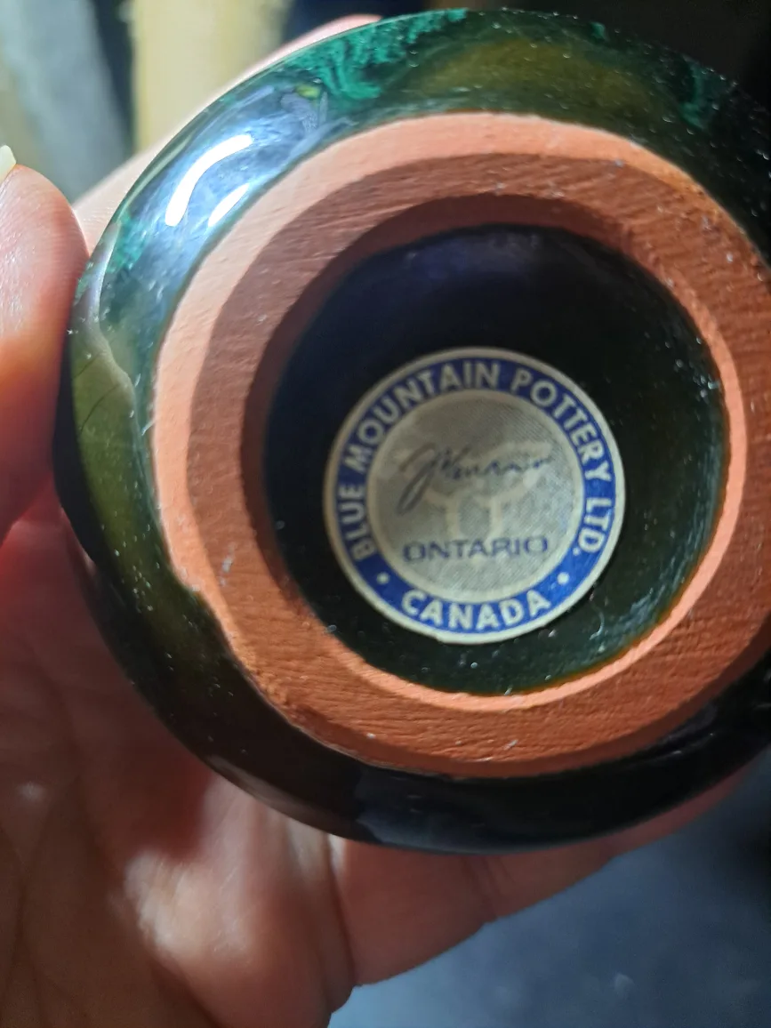 Blue Mountain Pottery Vase - Green thumbnail