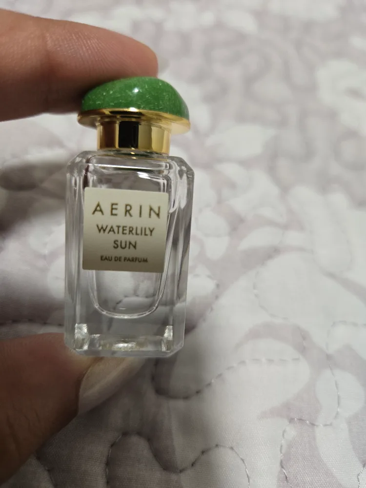 Aerin Waterlily Sun Eau de Parfum thumbnail