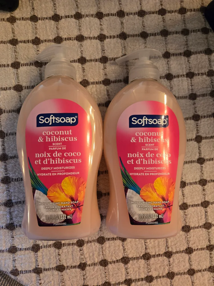 Softsoap Coconut & Hibiscus Hand Soap (2 bottles) thumbnail