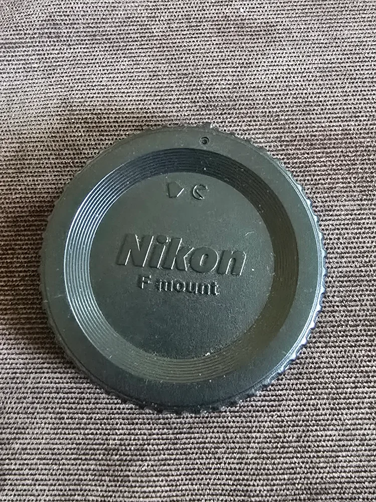 Nikon BF-1B Lens Cap - F-Mount thumbnail