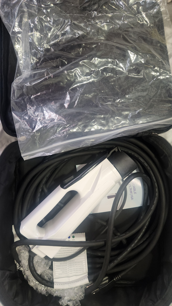 EV Charger Level 1/Level 2 Portable - photo 2
