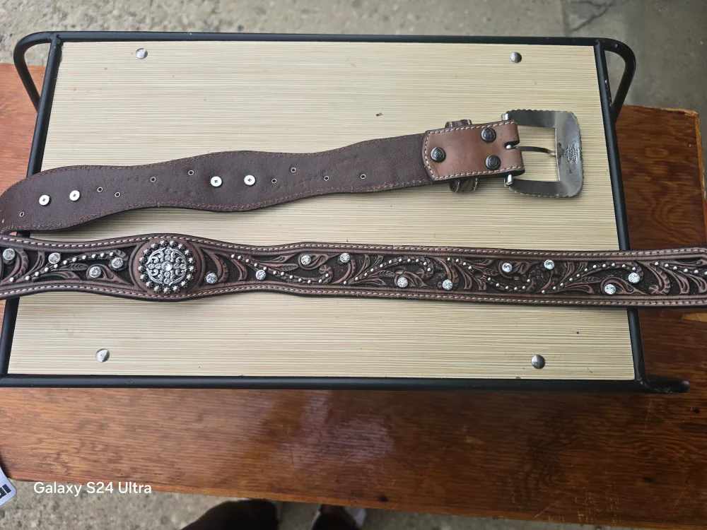 Rhinestone Western Belt image indicator(3)