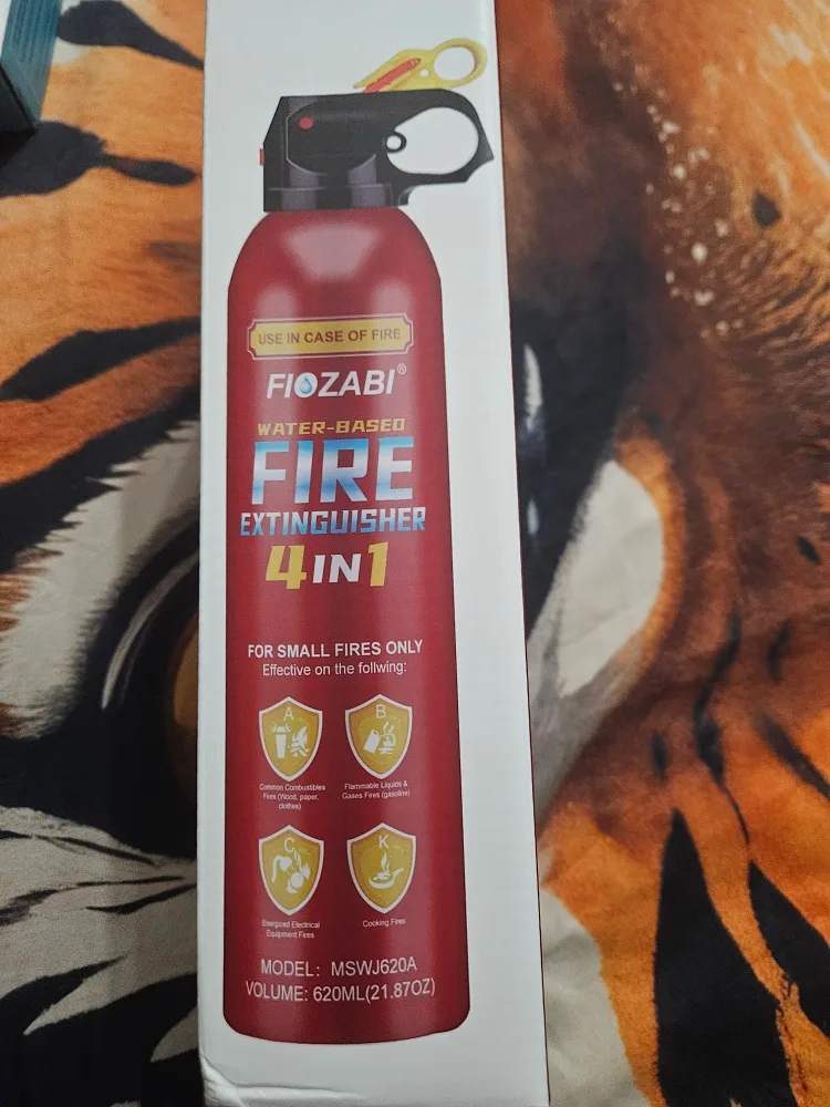 FIOZABI Water-Based Fire Extinguisher 4 in 1 thumbnail