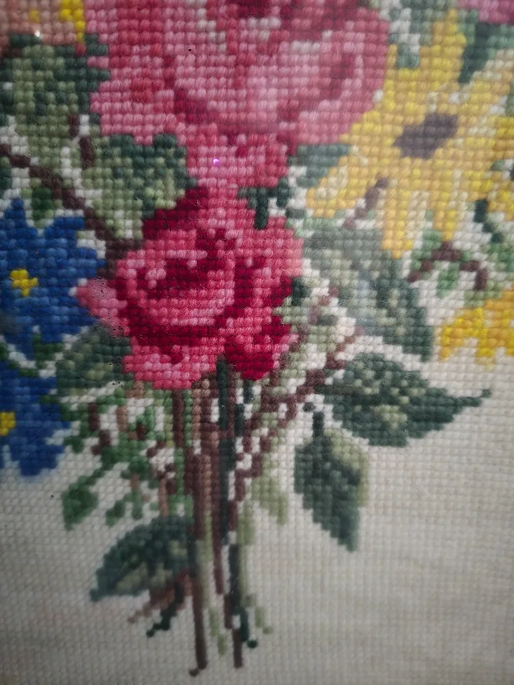 Vintage Framed Beautiful Floral Needlepoint Art image indicator(3)