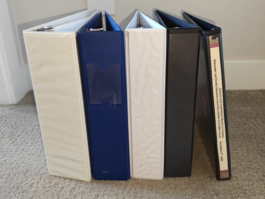 5 Binders - 2.5" & 1.5" & 1/2" Letter Size 8-1/2"x11"