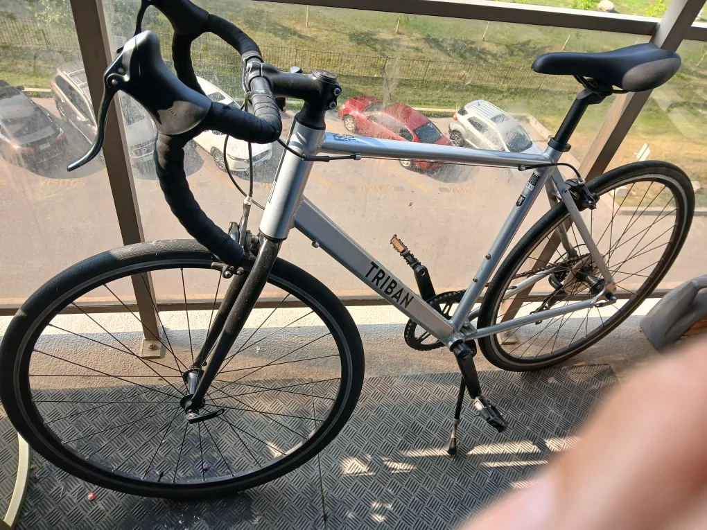 Triban RC100 Road Bike - Silver thumbnail