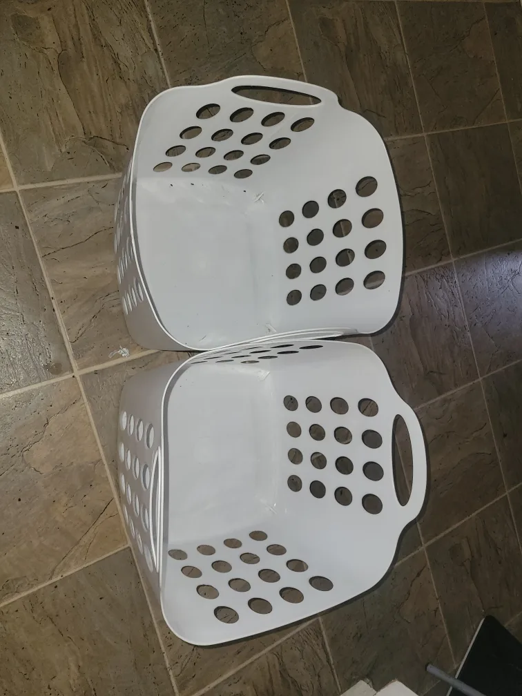 Two White Plastic Laundry Baskets thumbnail