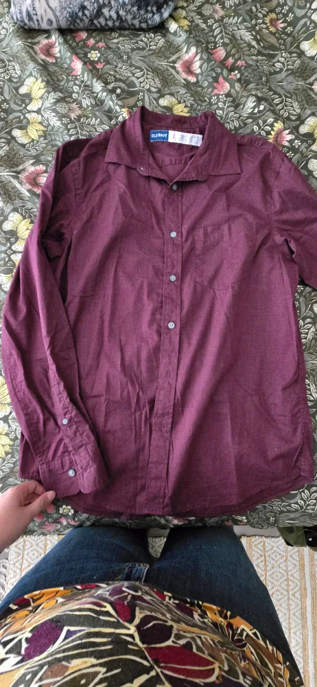 Old Navy Everyday Shirt - Size S image indicator(2)
