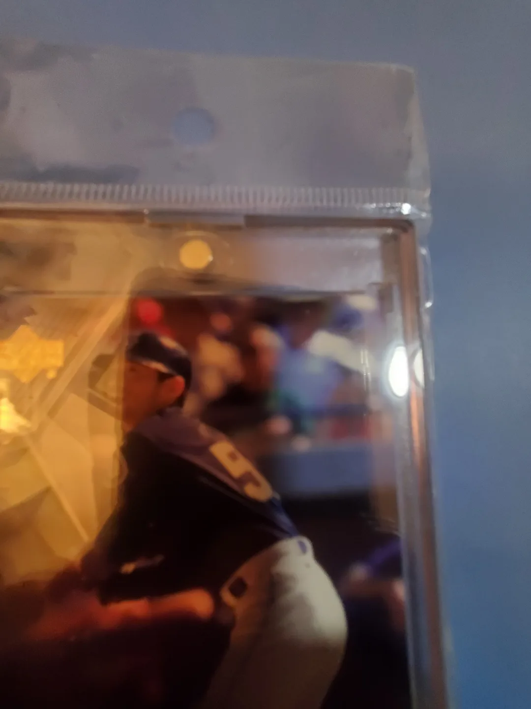 Ichiro Upper Deck Rookie Card image indicator(5)