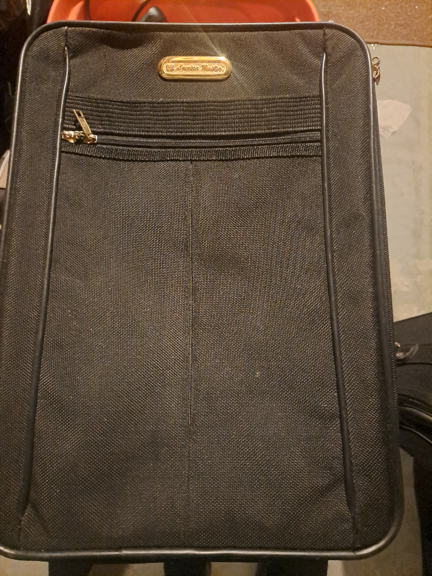 Black Suitcases - Jaguar, Travel Master - photo 3