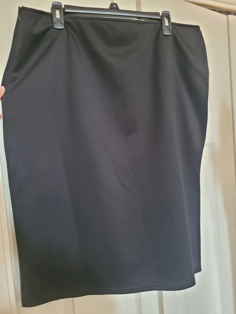 midi Black Skirt - Size XL thumbnail