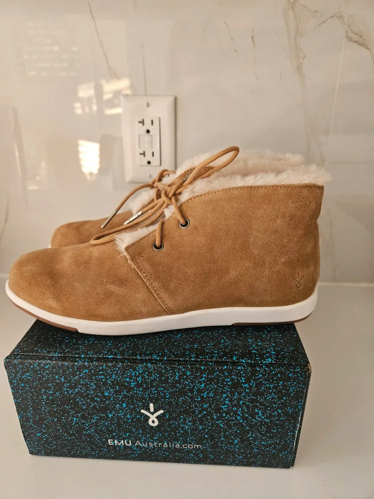 EMU Australia Akala Chestnut Boots - Size 8 image indicator(3)