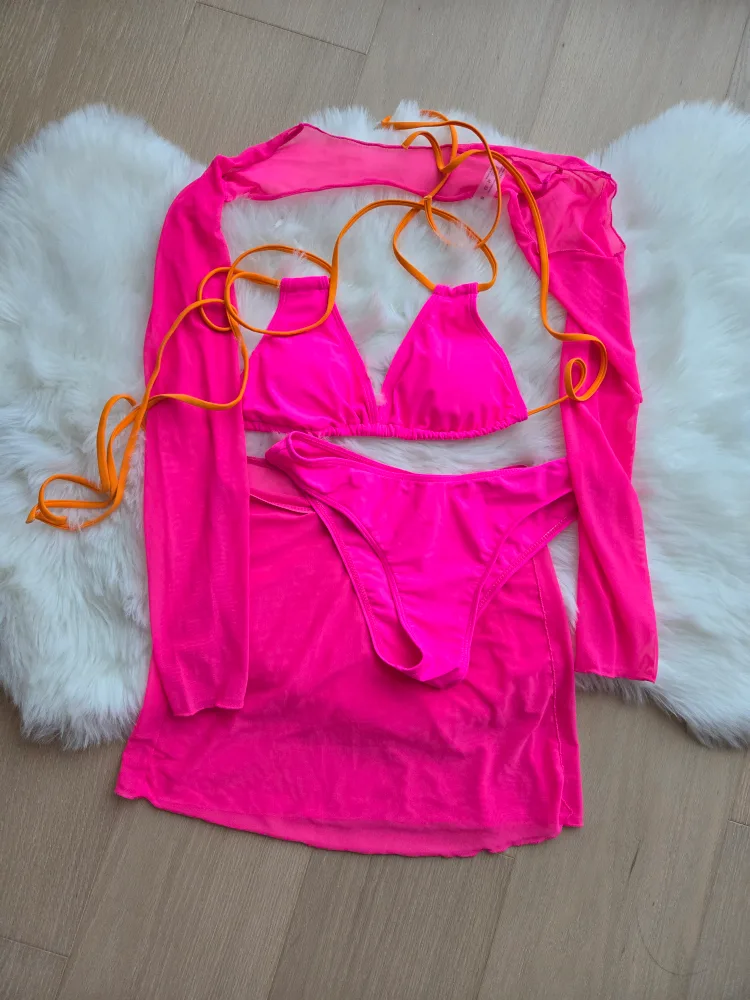 Four Piece Pink Bikini Set - Size S thumbnail