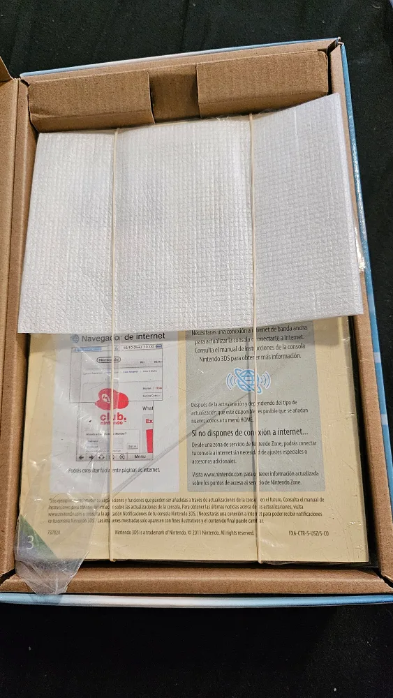 Aqua Blue Nintendo 3DS (Box and Manuals only) image indicator(3)