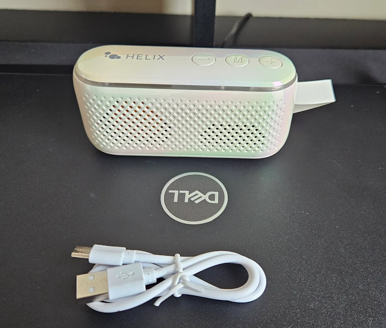 Helix Portable Bluetooth Speaker thumbnail