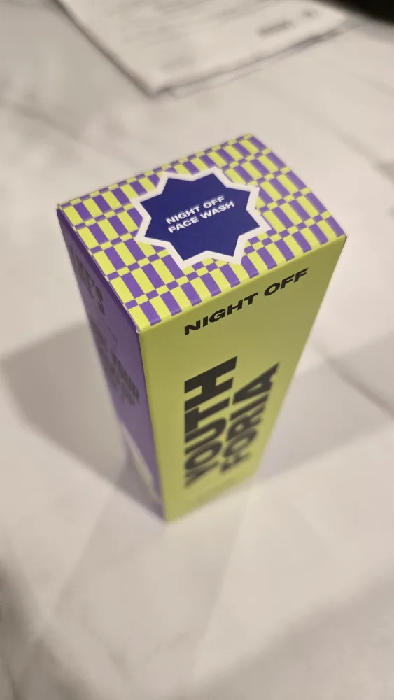 NEW Youthforia Night Off Face Wash image indicator(3)