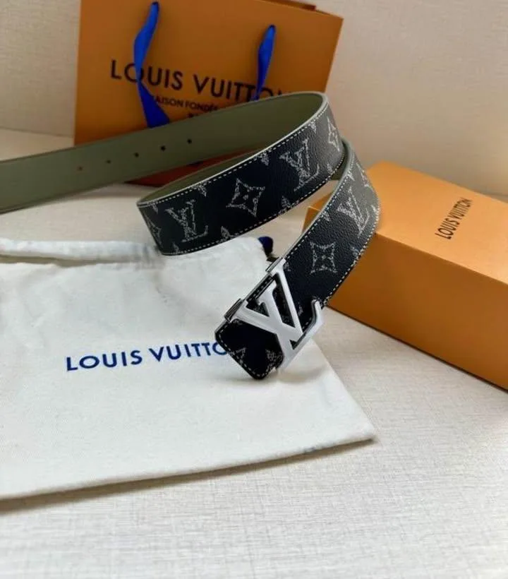 🔥 Designer Monogram Belt - Black Leather & Silver Buckle! 🔥 image indicator(2)