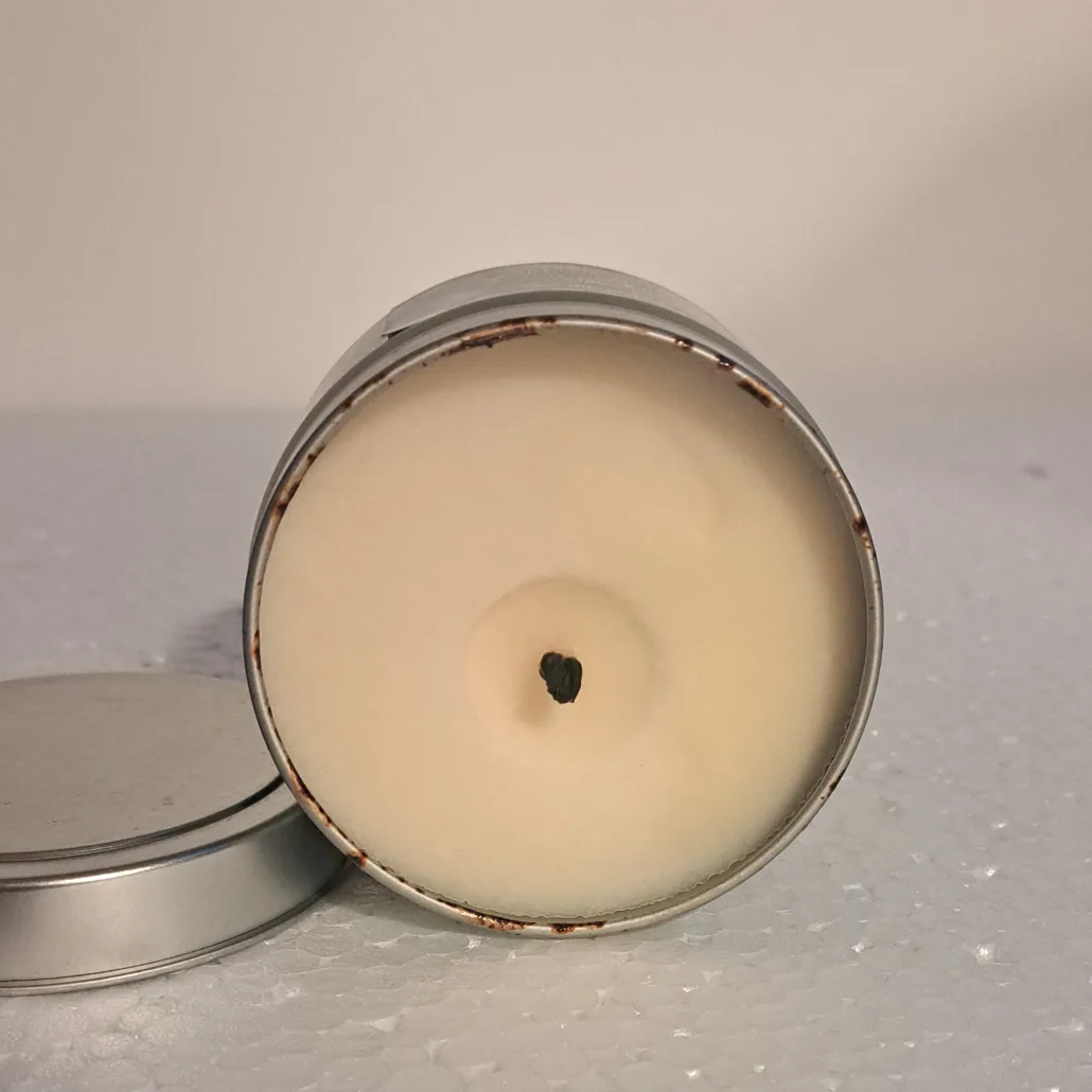 Alice in Wonderland themed scented candle image indicator(4)