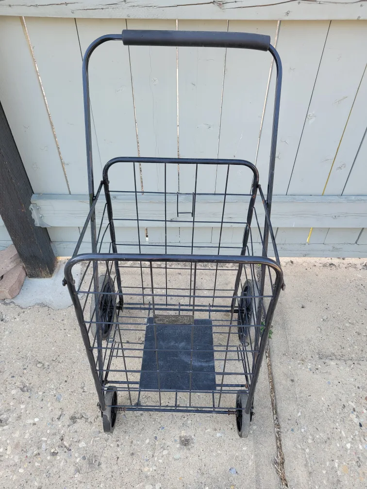 Black Metal Shopping Cart image indicator(2)