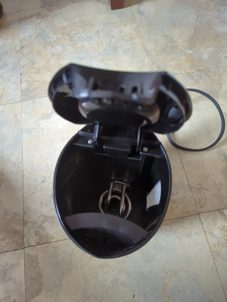 Brand New Black Electric Kettle image indicator(2)