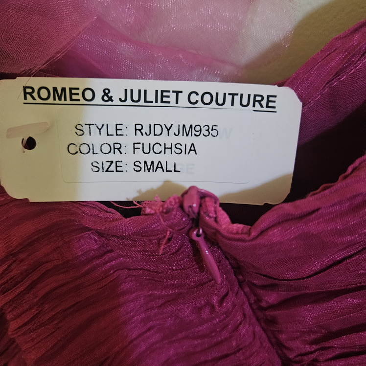 Romeo & Juliet Couture Fuchsia Dress - Size Small - photo 3