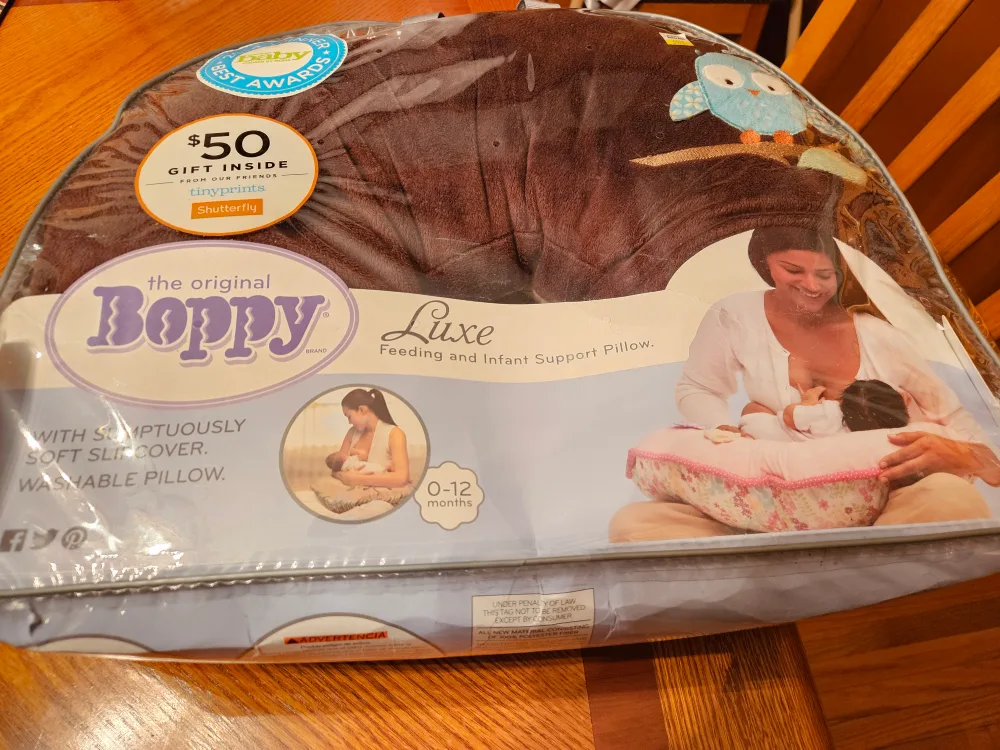 Boppy Luxe Feeding & Infant Support Pillow - New thumbnail